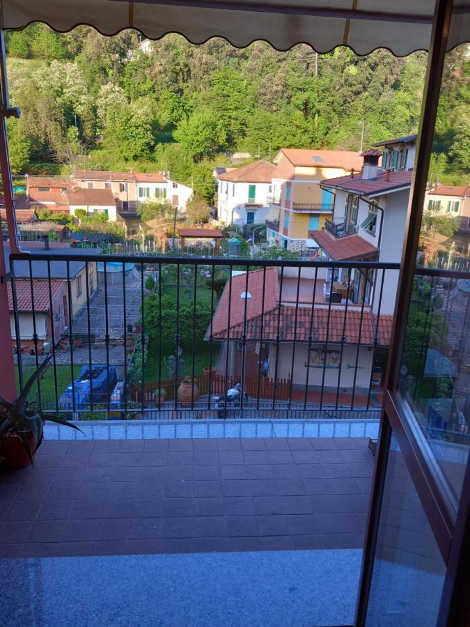 Andres' Apartment Специя Экстерьер фото